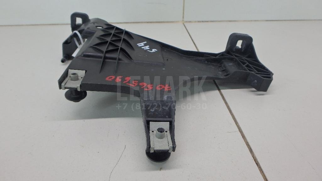 Кронштейн фар левый для  Audi A3 [8P1] 2003-2013