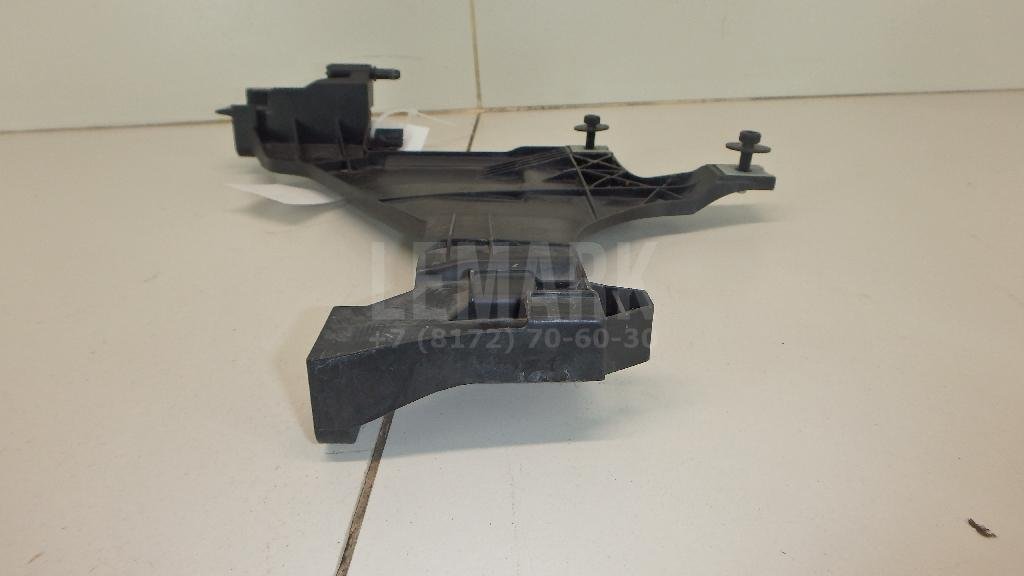 Кронштейн фар левый для  Audi A3 [8P1] 2003-2013