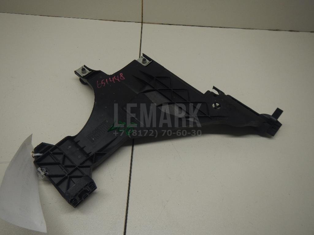 Кронштейн фар левый