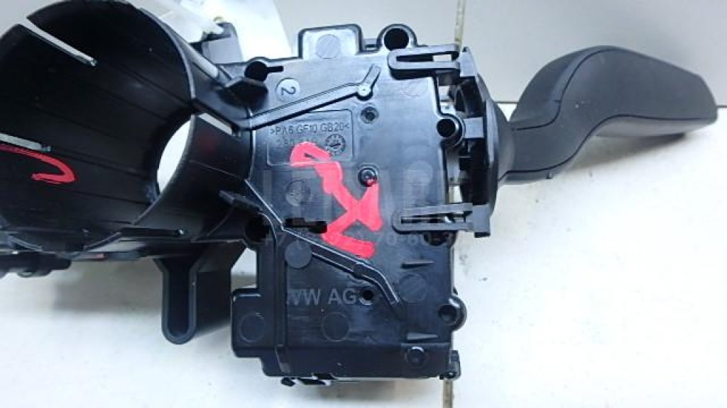 Переключатель подрулевой в сборе