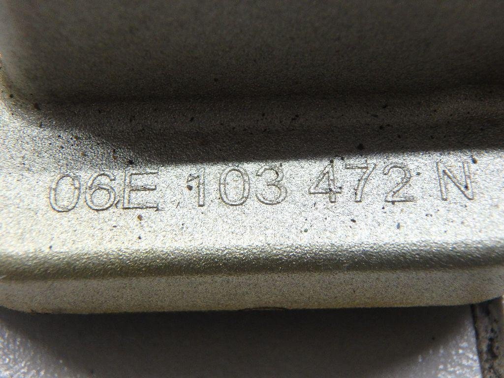 Крышка головки блока (клапанная)