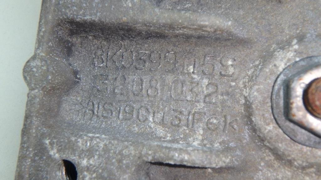 Кронштейн опоры КПП