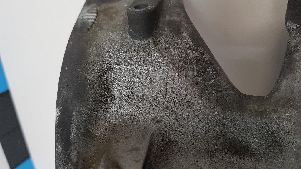 Кронштейн двигателя правый