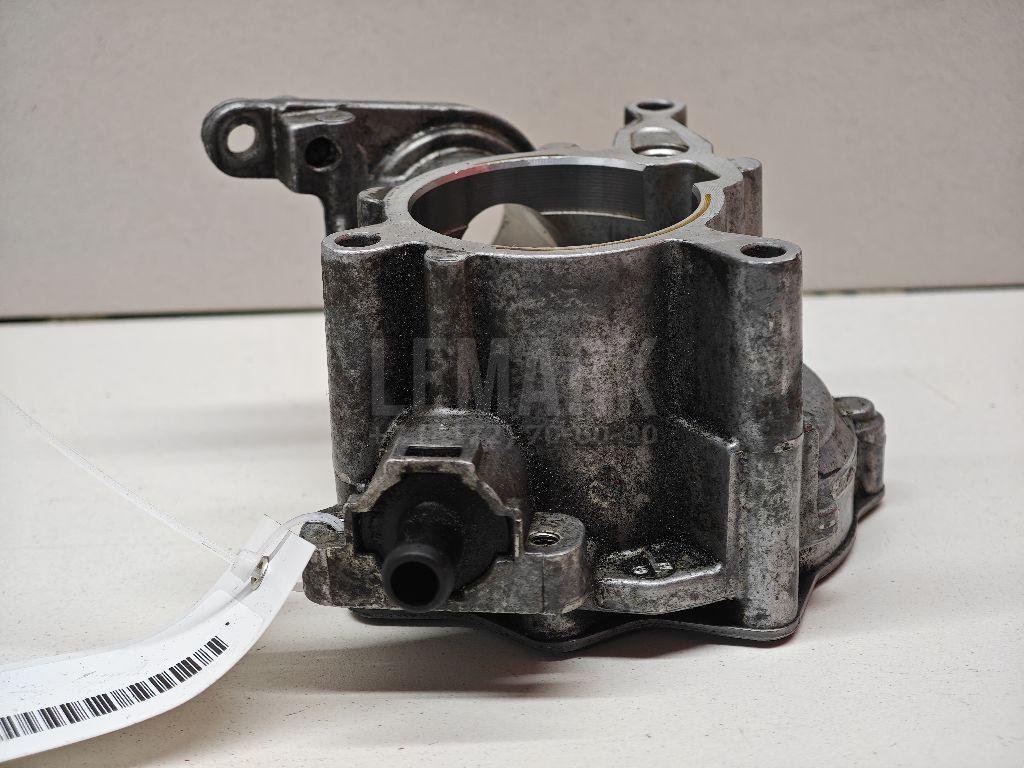 Насос вакуумный