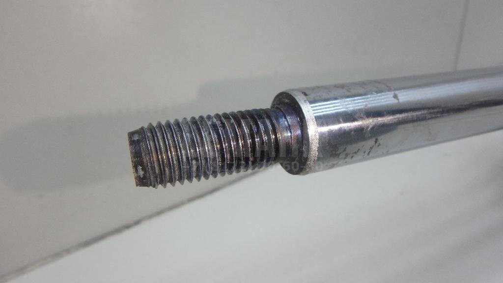 Амортизатор передний