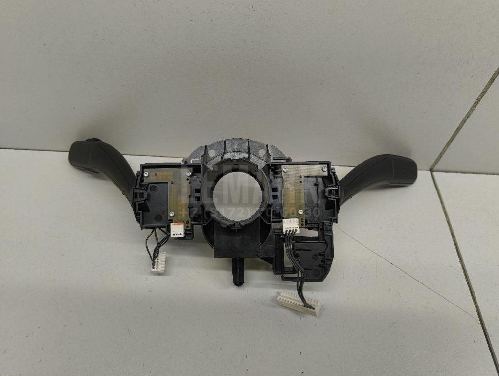 Переключатель подрулевой в сборе