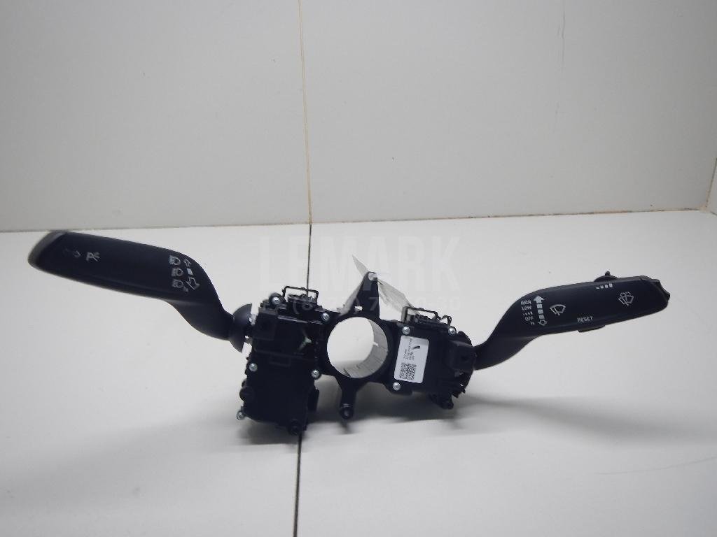 Переключатель подрулевой в сборе