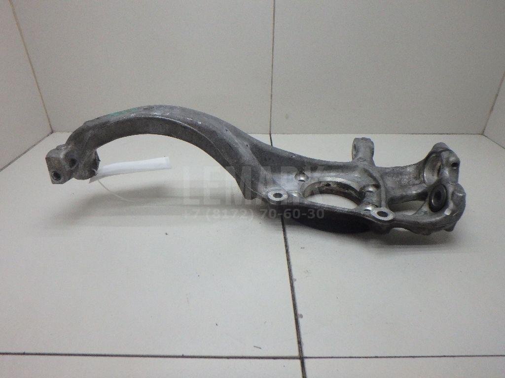 Кулак поворотный передний левый