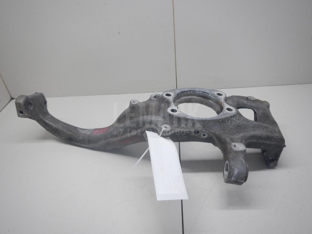 Кулак поворотный передний левый