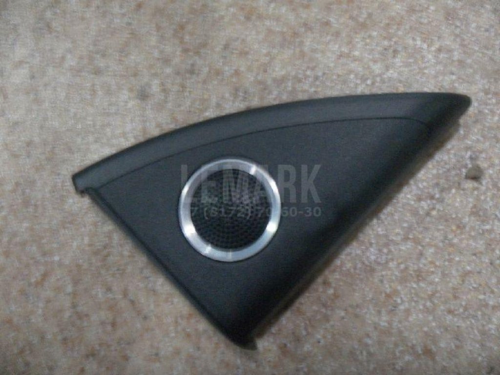 Крышка зеркала внутренняя правая