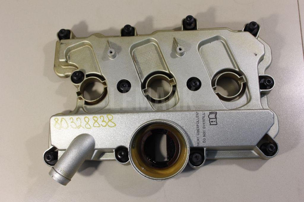 Крышка головки блока (клапанная)