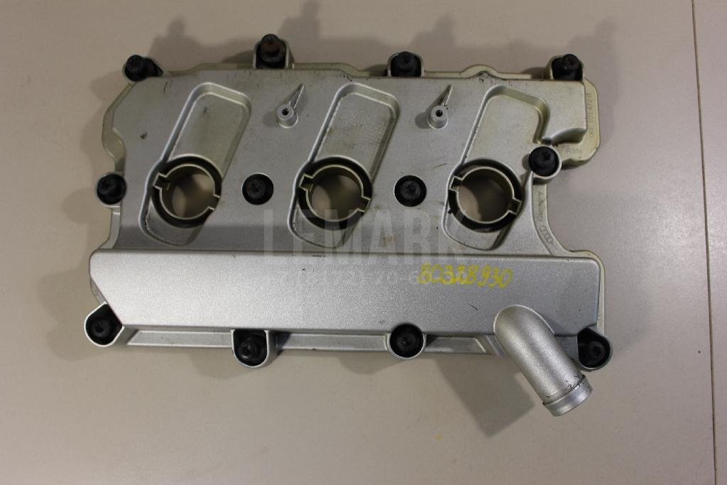 Крышка головки блока (клапанная)