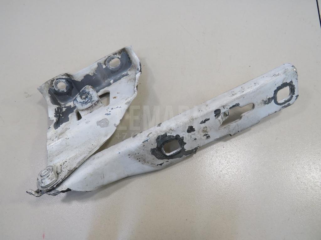 Петля капота левая