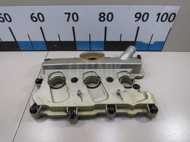 Крышка головки блока (клапанная)