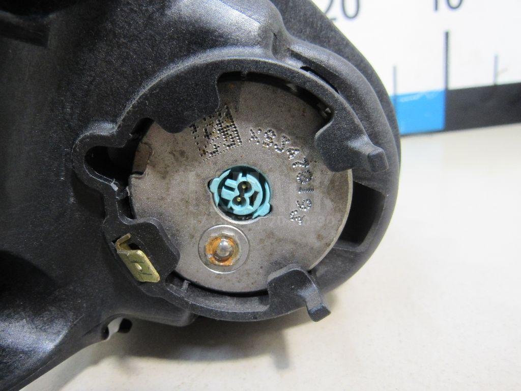 Подушка безопасности пассажирская (в торпедо)