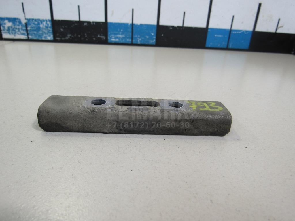 Кронштейн опоры КПП для  Audi A3 [8P1] 2003-2013