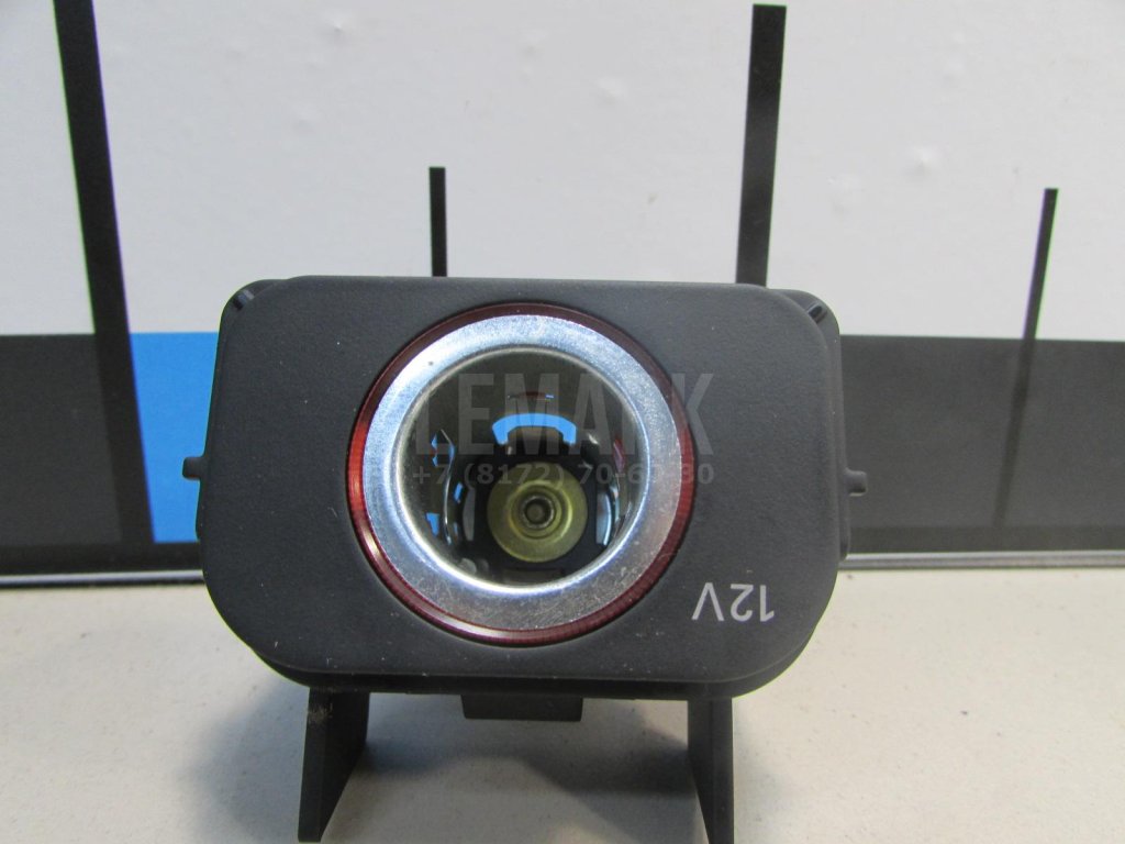 Гнездо прикуривателя