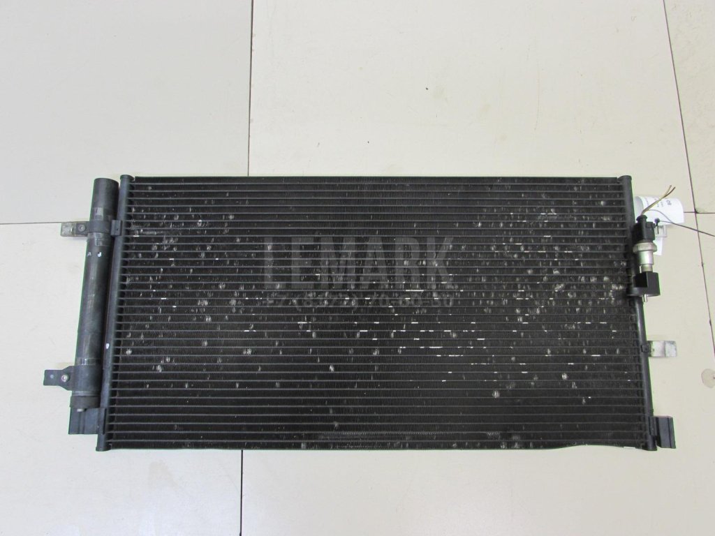 Радиатор кондиционера (конденсер)