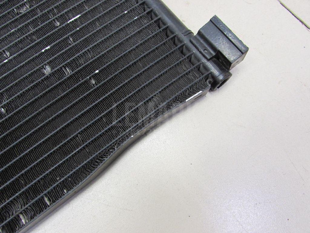 Радиатор кондиционера (конденсер)