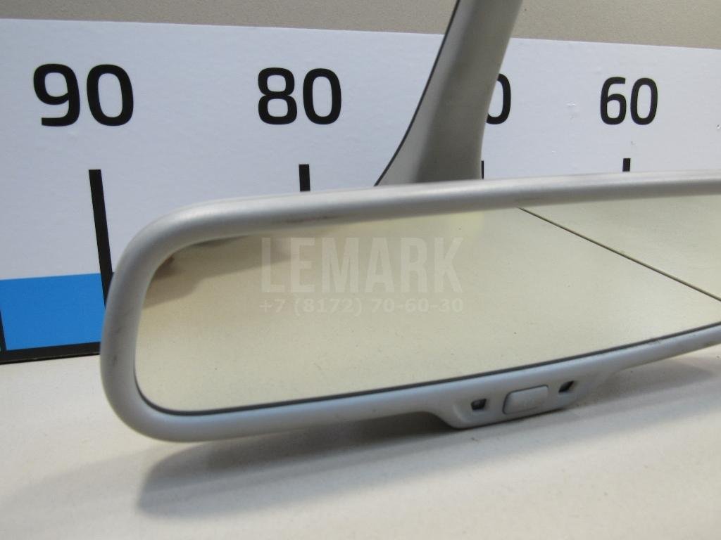 Зеркало заднего вида