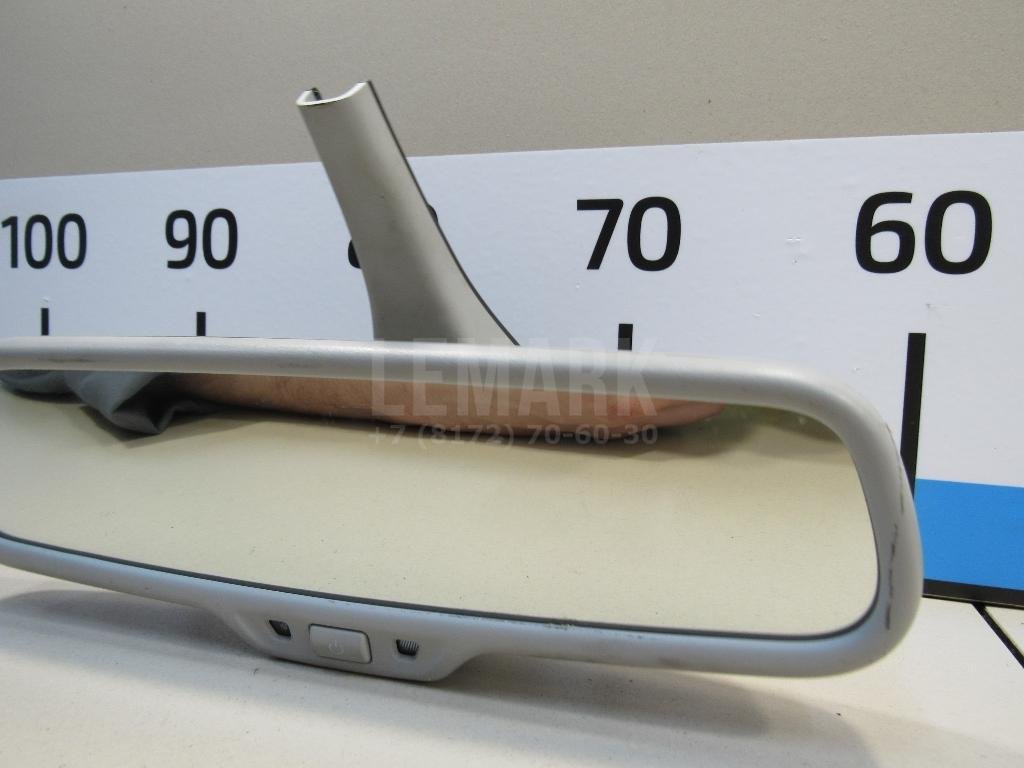 Зеркало заднего вида