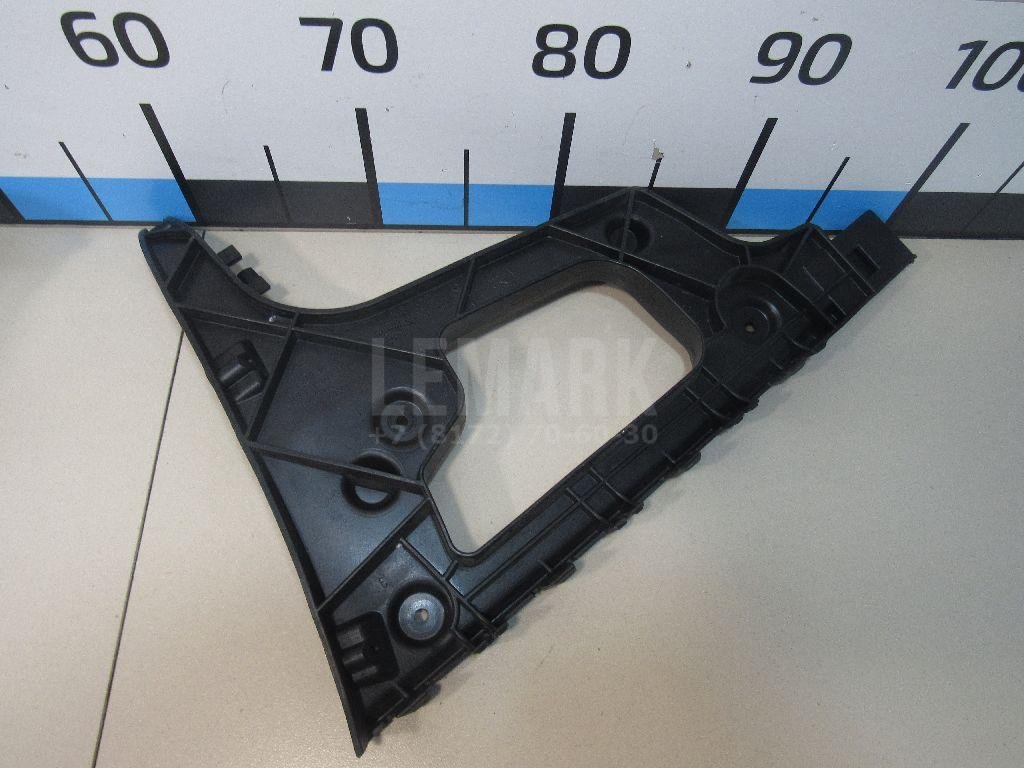 Направляющая заднего бампера правая