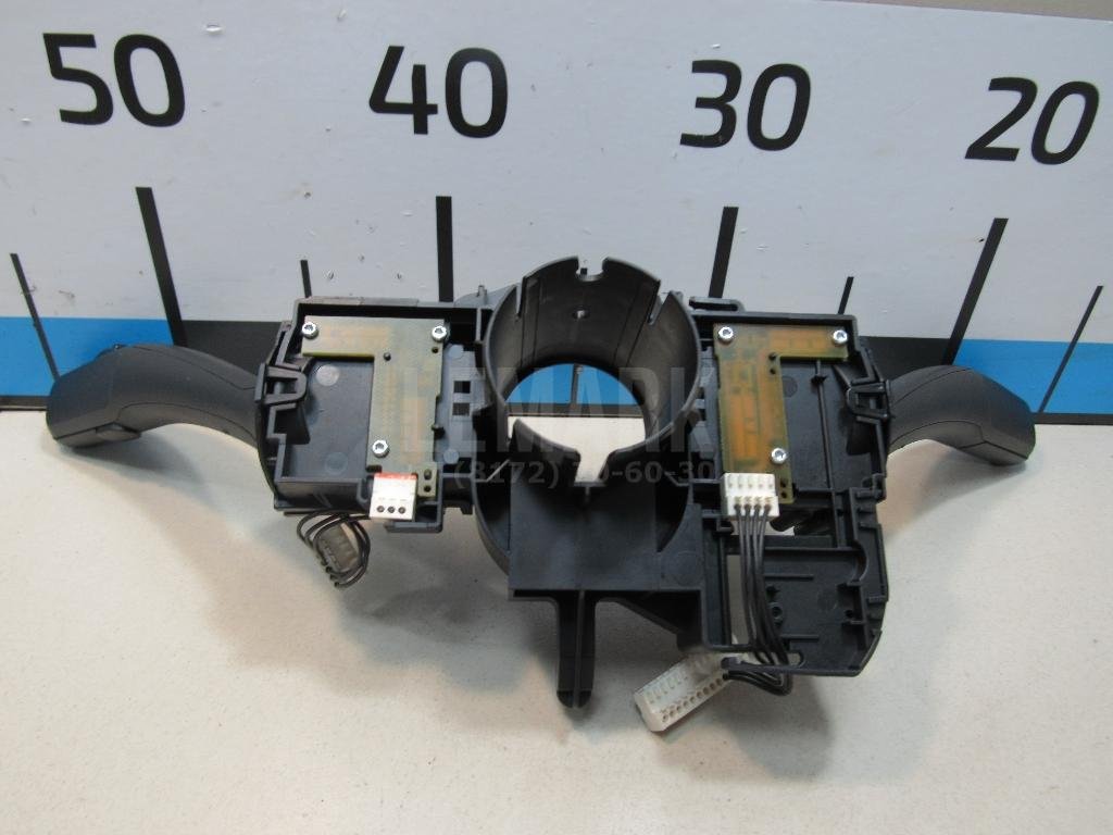 Переключатель подрулевой в сборе
