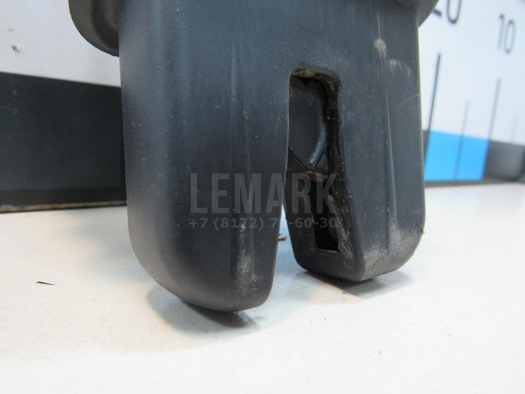 Замок багажника