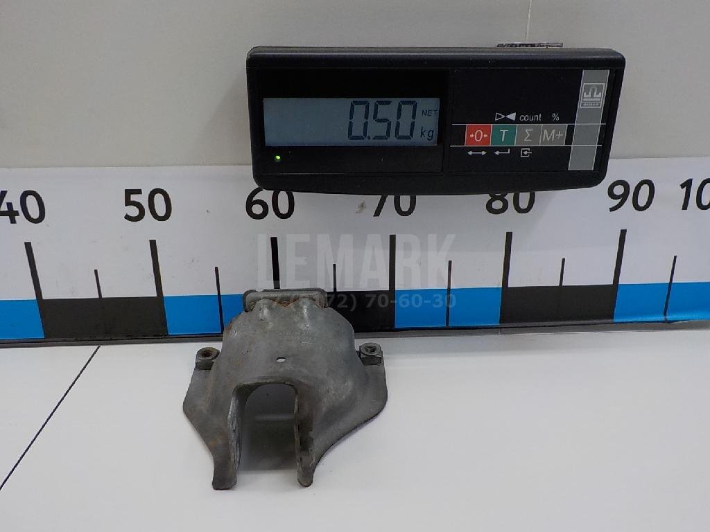 Кронштейн опоры двигателя