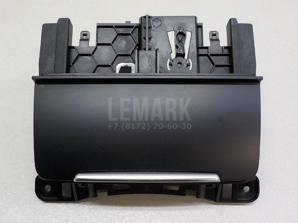 Пепельница передняя