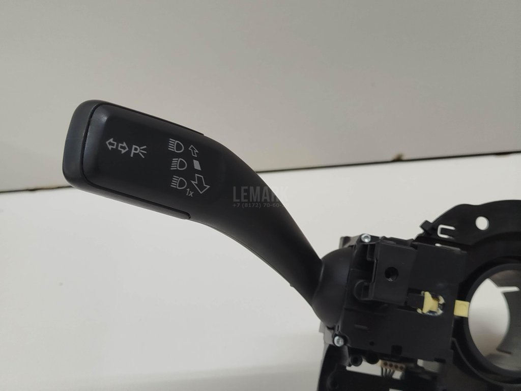 Переключатель подрулевой в сборе