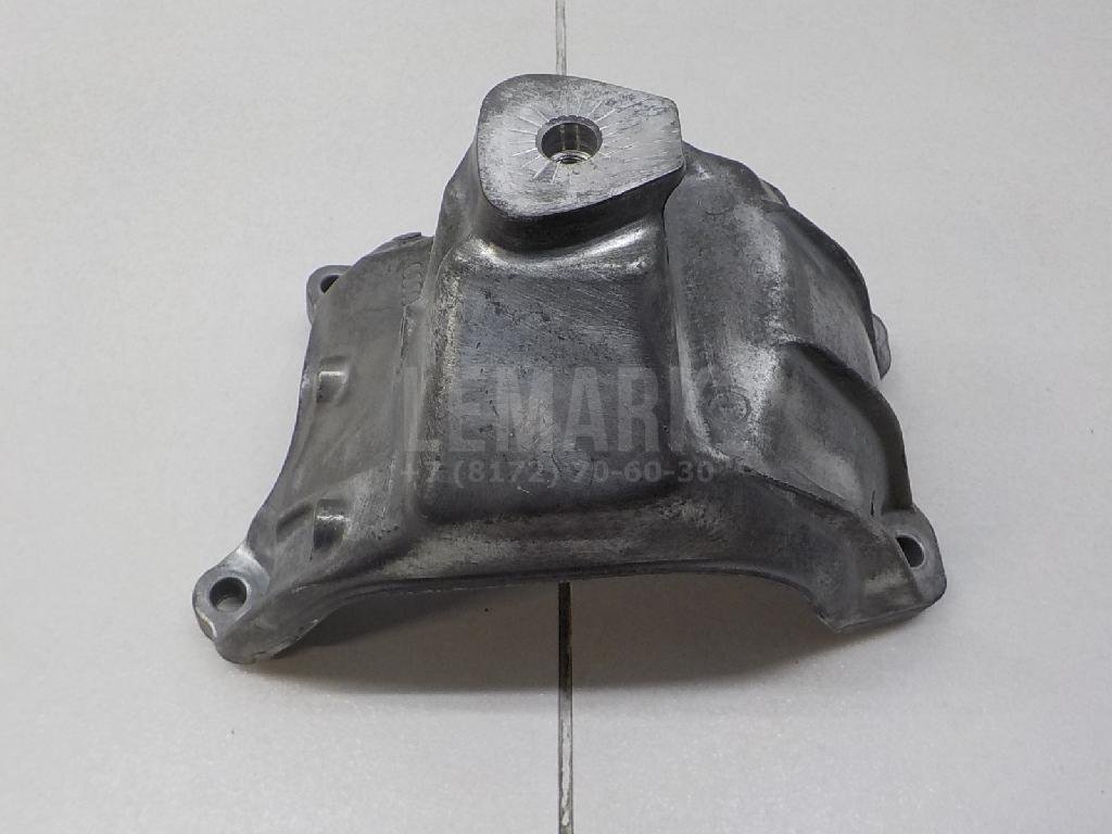 Кронштейн двигателя правый