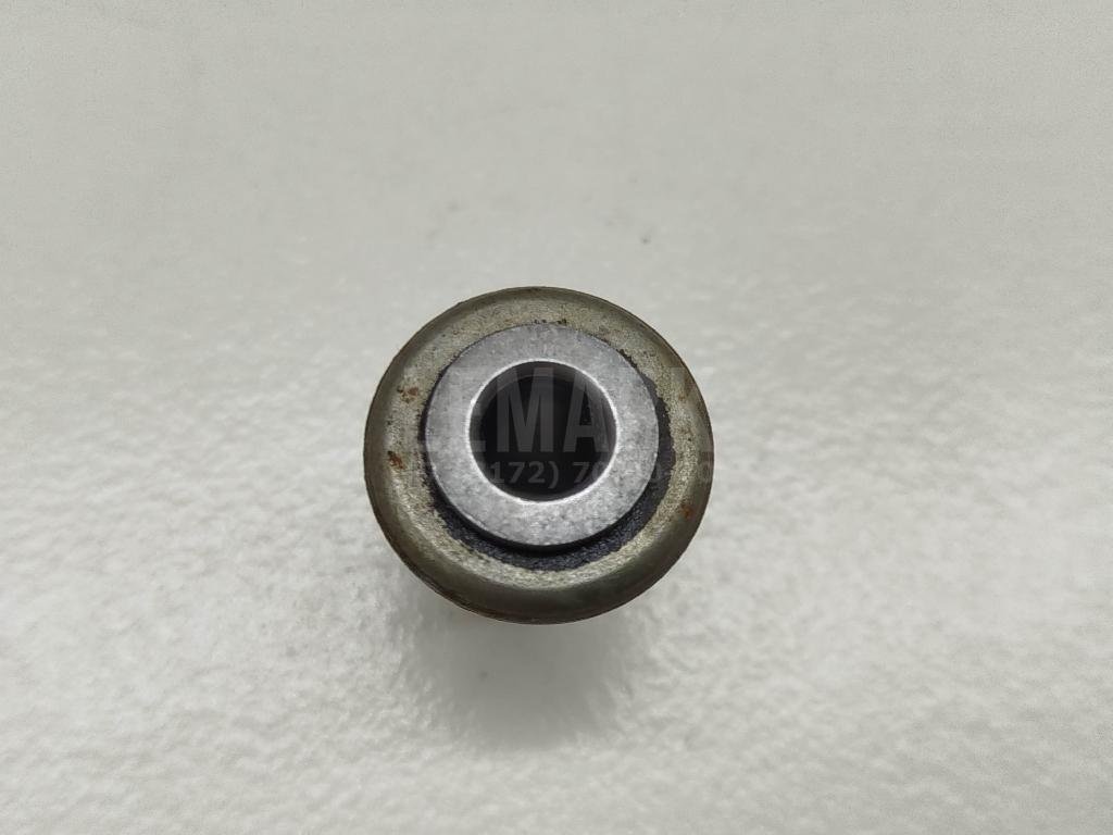 Втулка (кузов внутри)