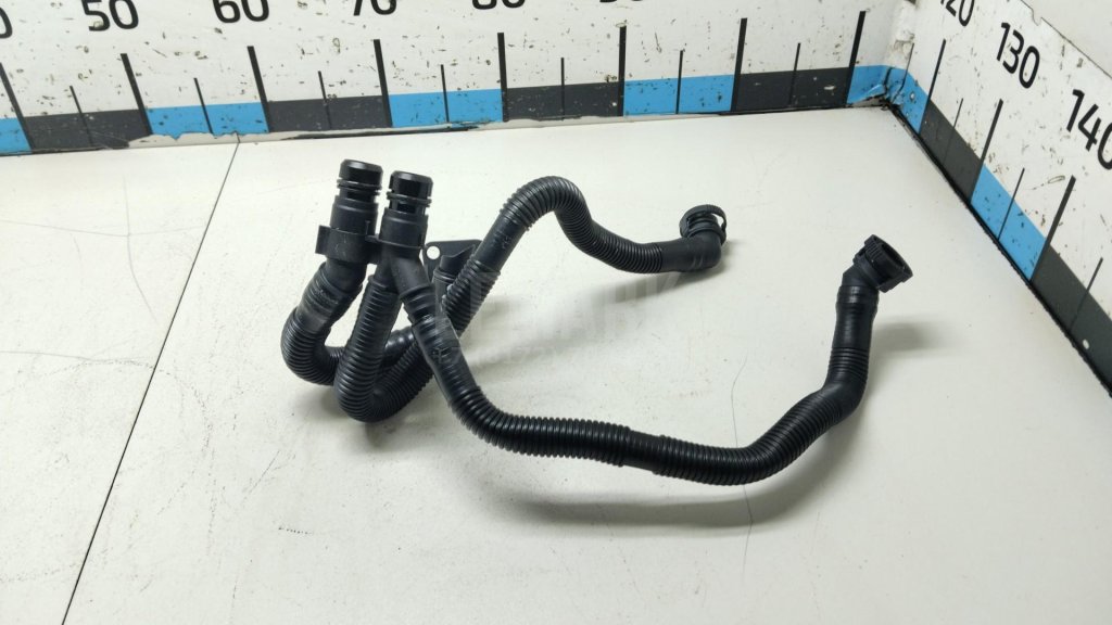 Шланг вентиляции картер. газов