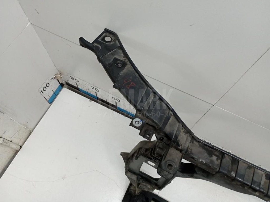 Панель передняя