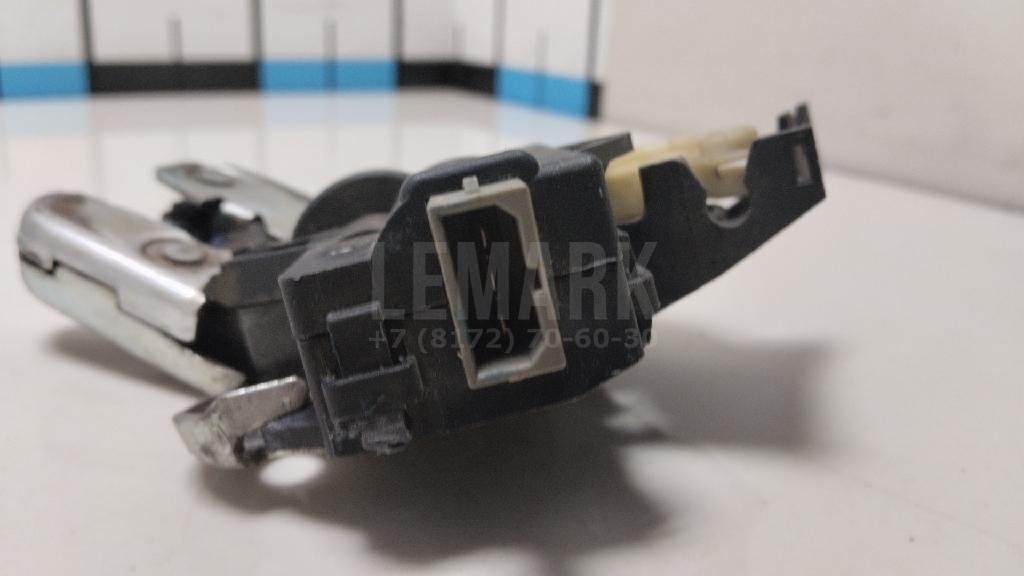 Замок багажника