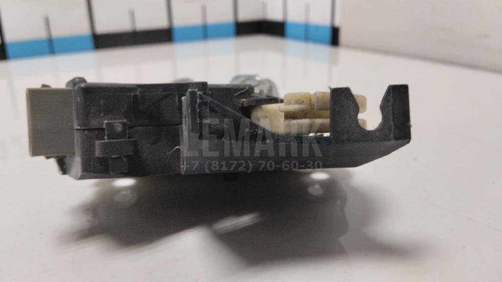 Замок багажника