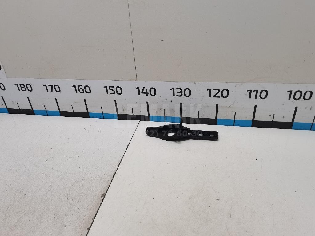 Кронштейн радиатора для  Audi A5/S5 (F5) 2017