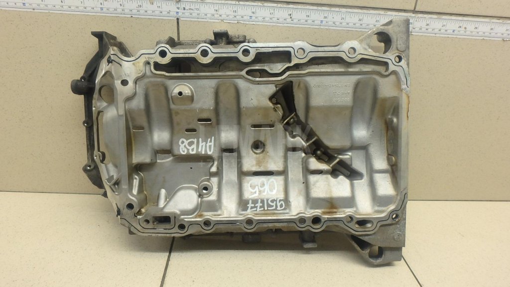 Поддон масляный двигателя