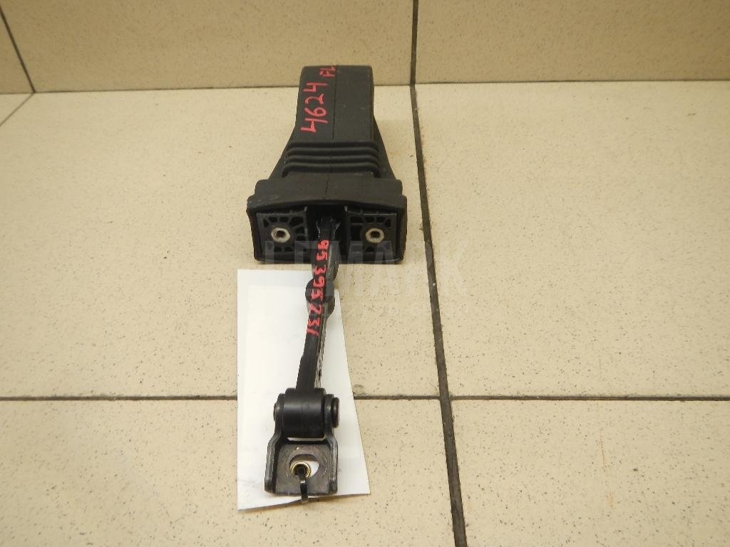 Ограничитель двери для  Audi A4 [B8] Allroad 2009-2015