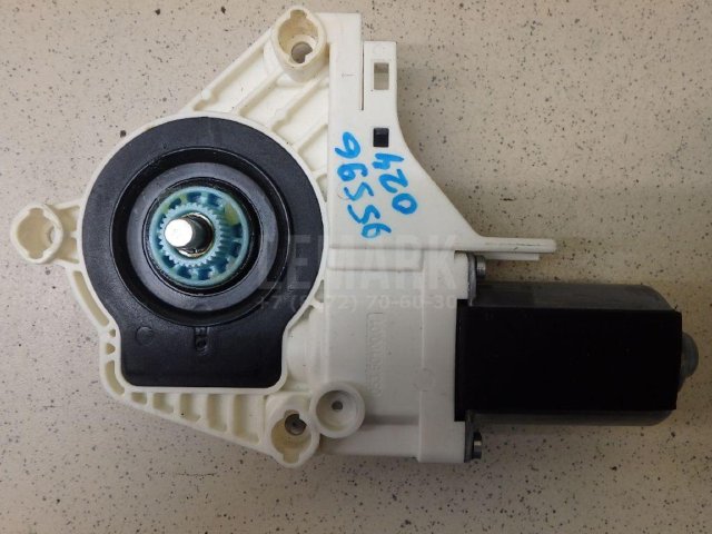 Моторчик стеклоподъемника