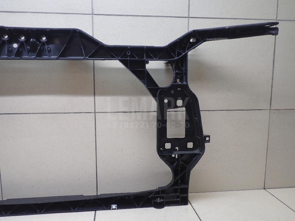 Панель передняя