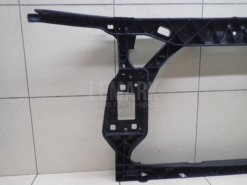 Панель передняя