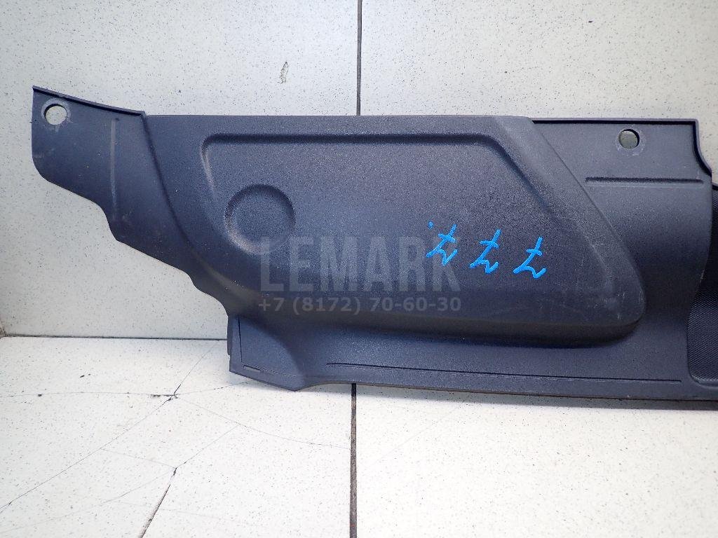 Кожух замка капота