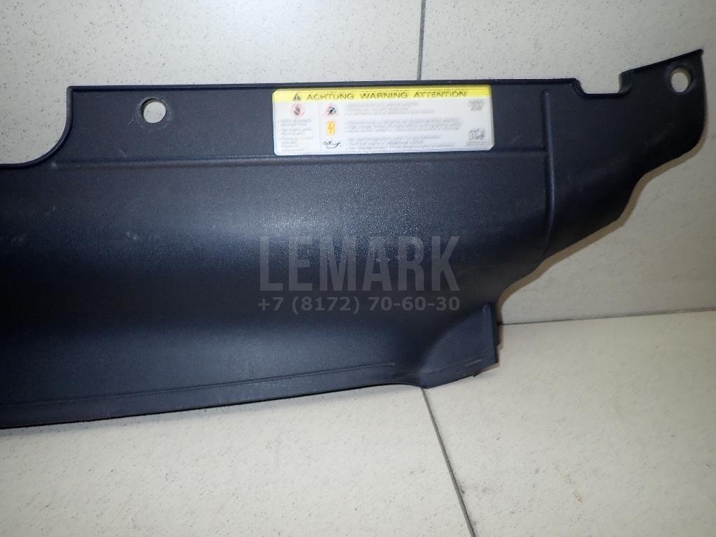 Кожух замка капота