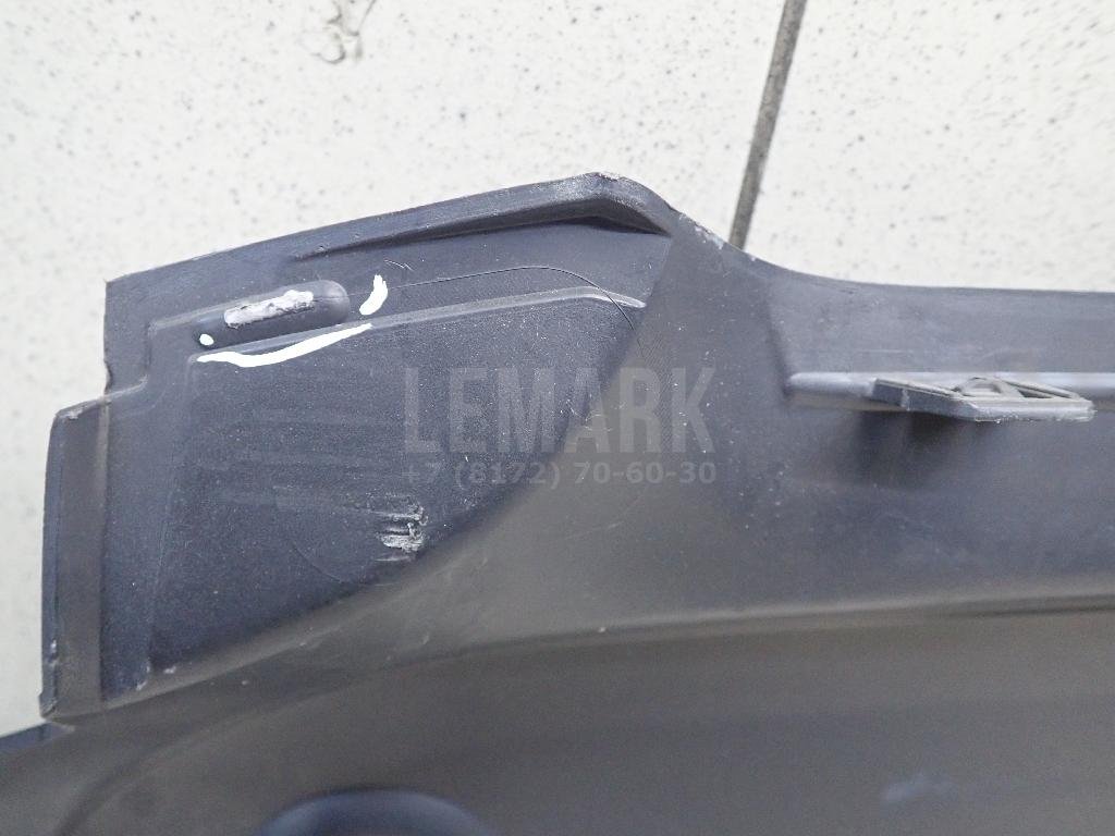 Кожух замка капота