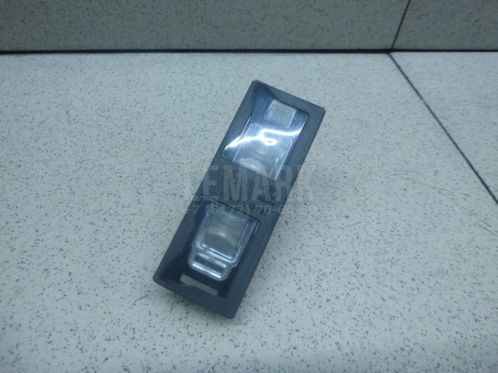 Фонарь подсветки номера