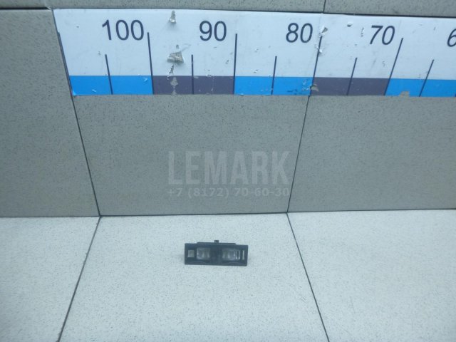 Фонарь подсветки номера