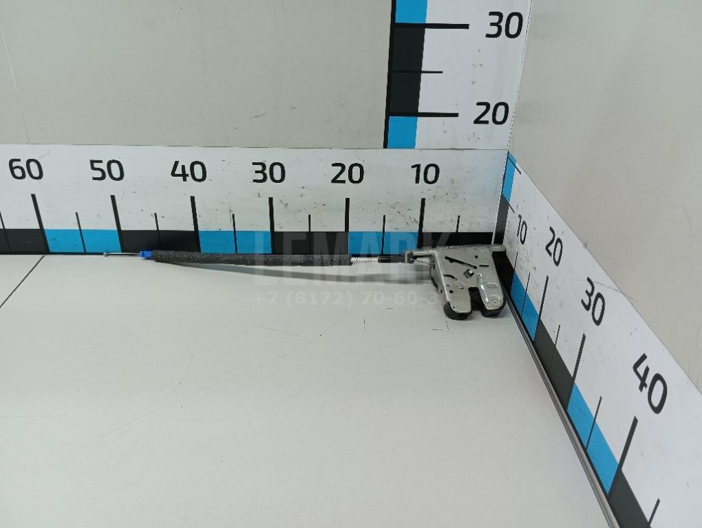 Замок багажника