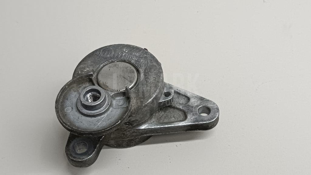 Ролик-натяжитель ручейкового ремня